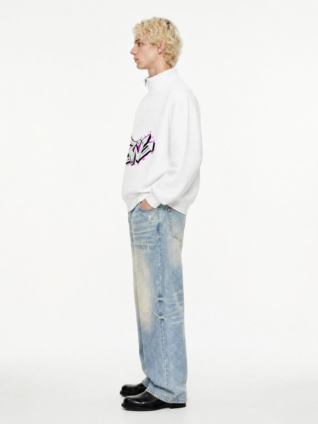 Women’s Loose Fleece Quarter-Zip Sweatshirt