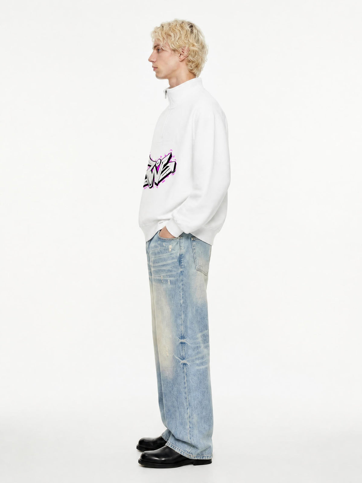 Women’s Loose Fleece Quarter-Zip Sweatshirt