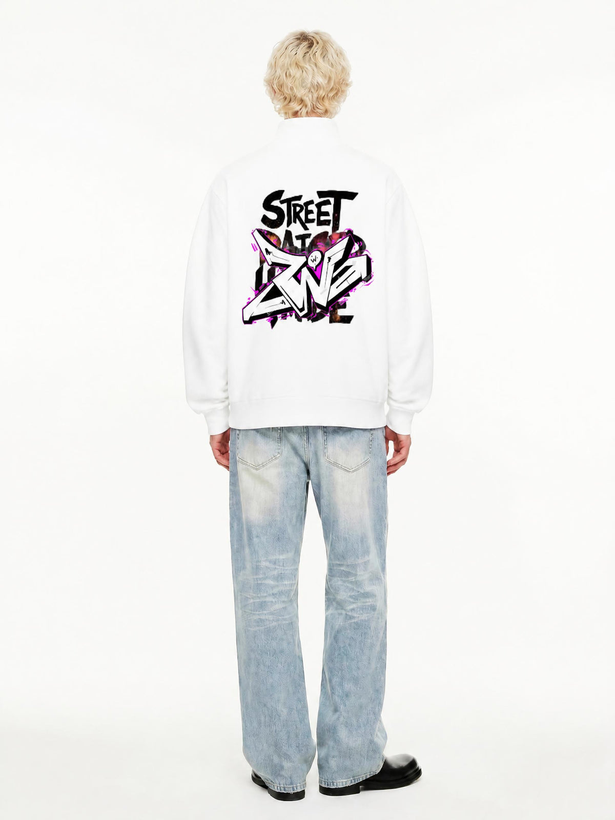 Women’s Loose Fleece Quarter-Zip Sweatshirt